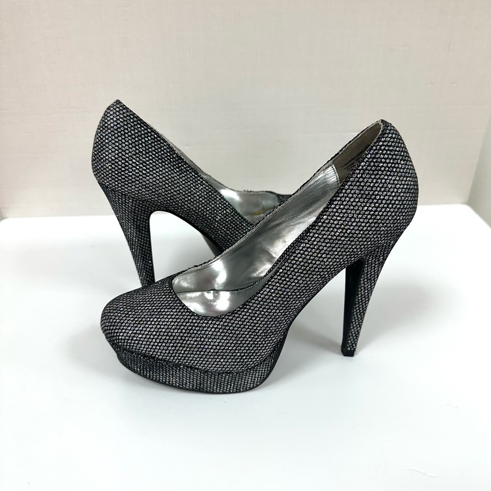 High Heel Pumps Shoes Iridescent Gunmetal Grey Sparkly Glitter Fabric Sz 8.5